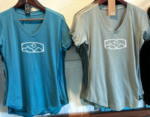 Load image into Gallery viewer, Kailua V-neck