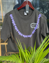 Load image into Gallery viewer, Kailua Crown Flower Crop